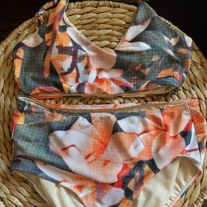 Albion Fit Swim. Excellent condition.